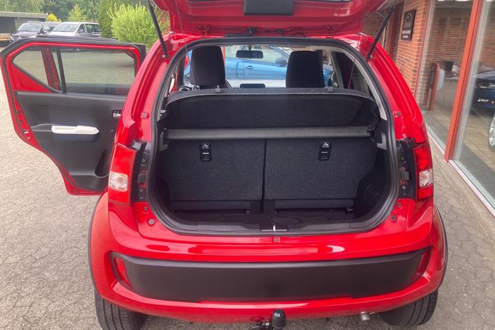 Rød Suzuki Ignis fra 2017