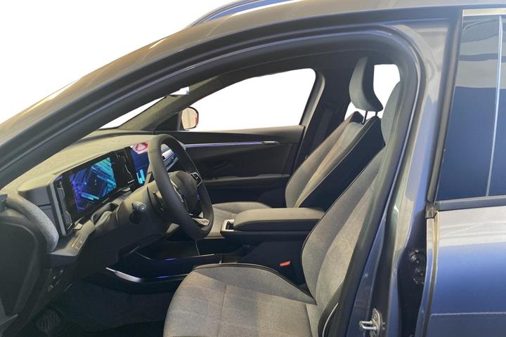 Grå Renault Scenic E-Tech fra 2026