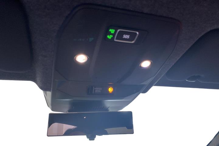 Grå Renault Scenic E-Tech fra 2026