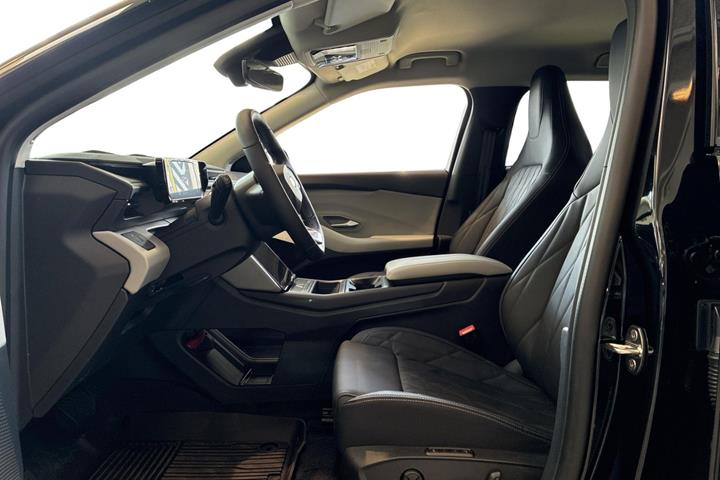 Sort Ford Explorer fra 2026