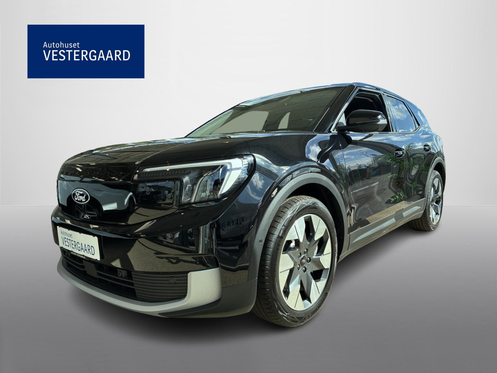 Ford Explorer 77 Premium Extended Range