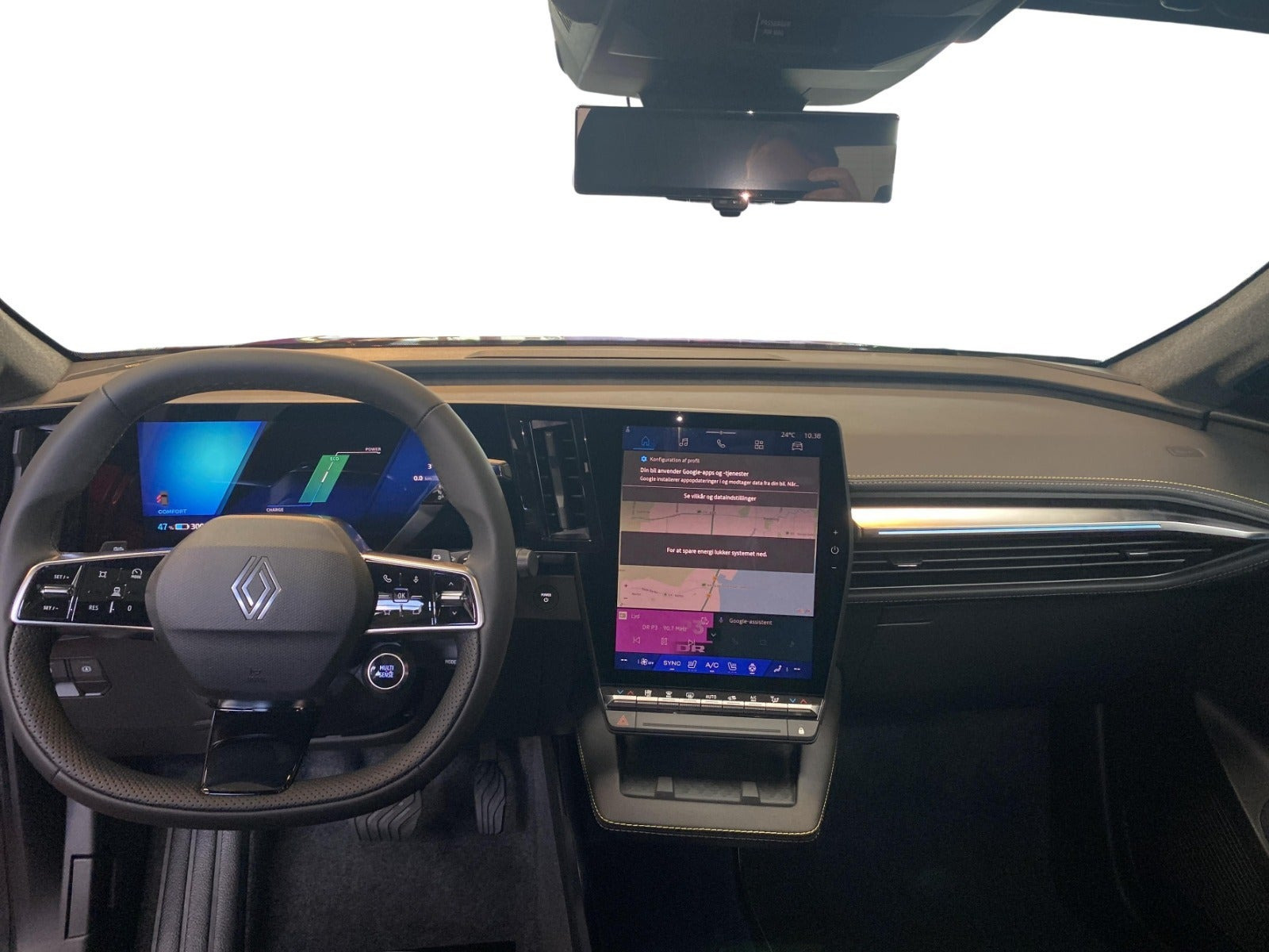 Rød Renault Scenic E-Tech fra 2026