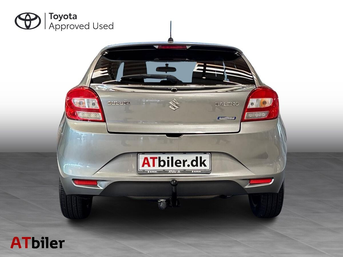 Grå Suzuki Baleno fra 2019