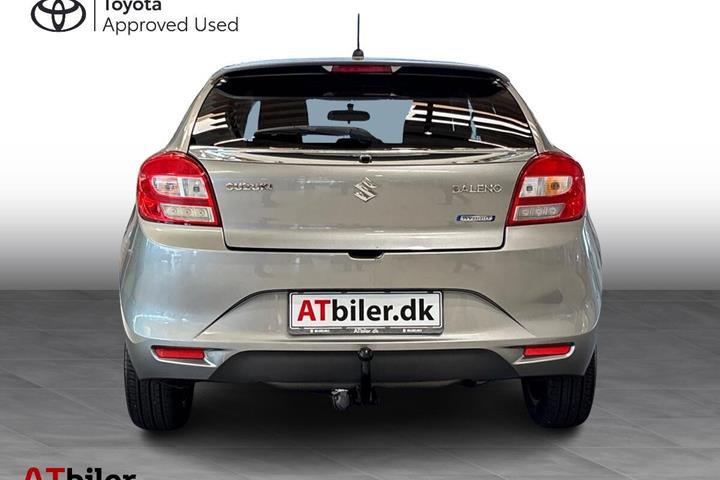 Grå Suzuki Baleno fra 2019