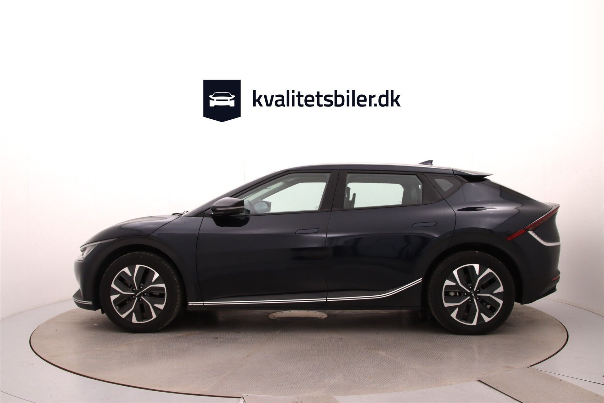 Blå Kia EV6 fra 2023