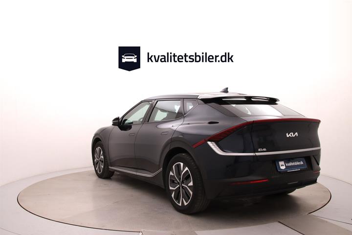 Blå Kia EV6 fra 2023