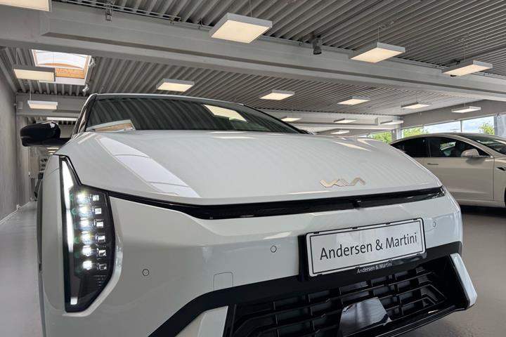 Hvid Kia EV4 fra 2026