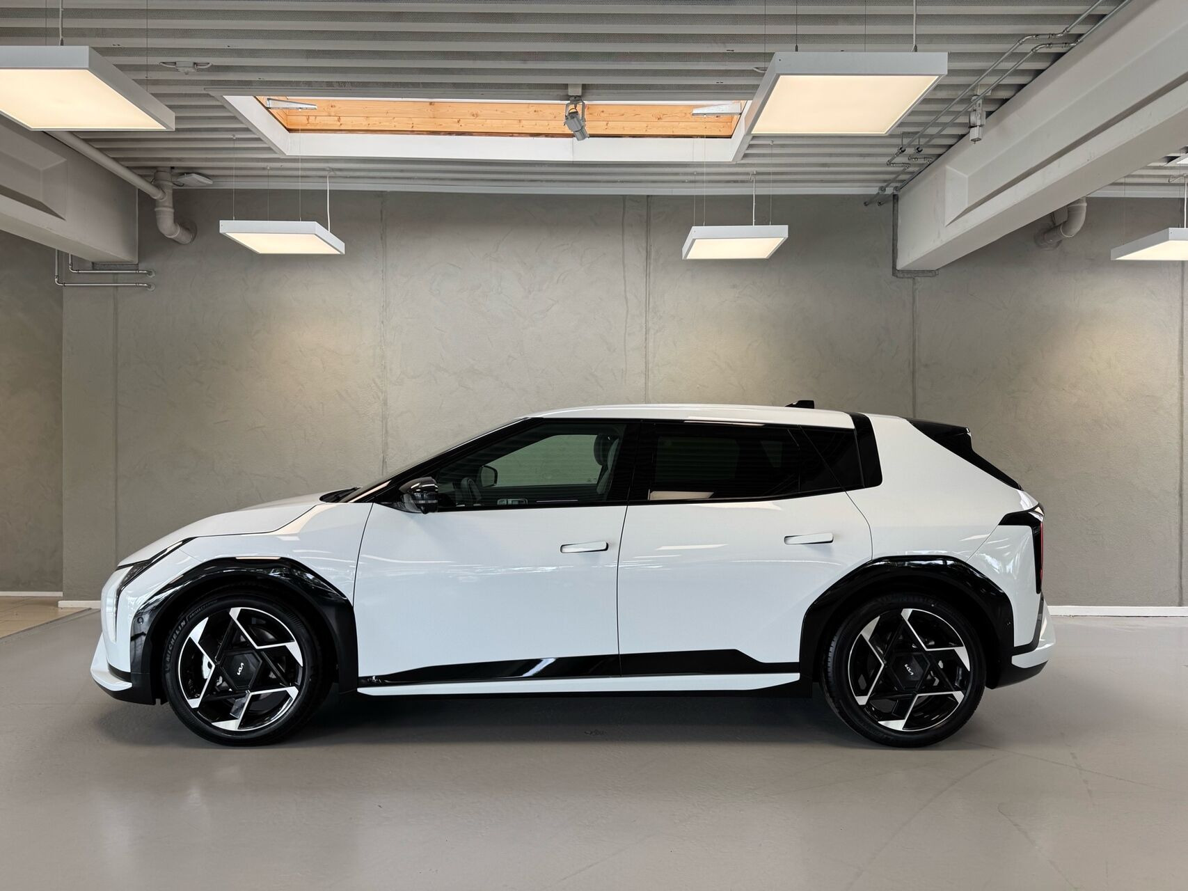 Hvid Kia EV4 fra 2026