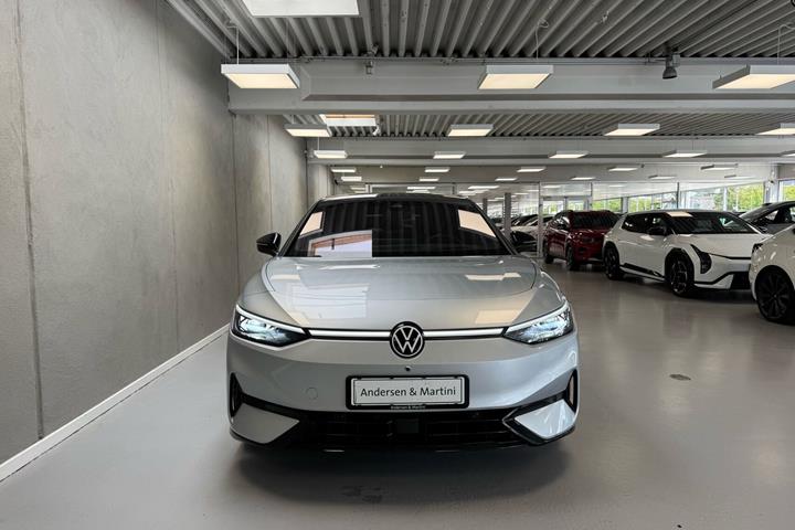 Sølv VW ID.7 fra 2025