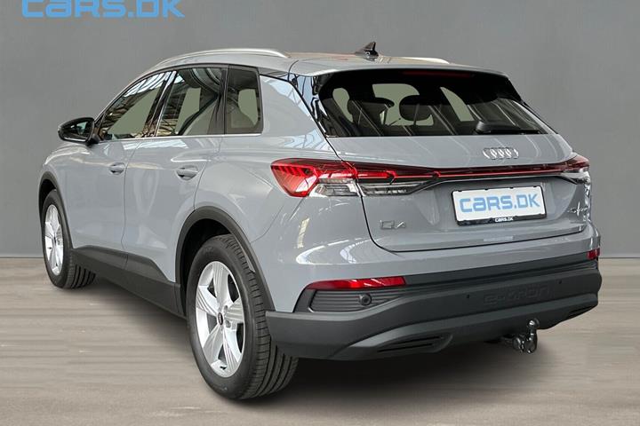 Grå Audi Q4 fra 2026