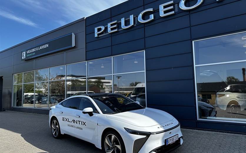 Exlantix ES 77 kWh AWD Ultimate