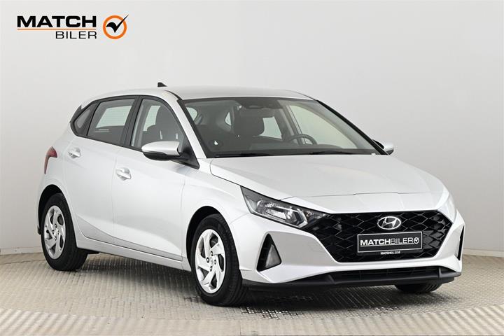 Sølv Hyundai i20 fra 2022
