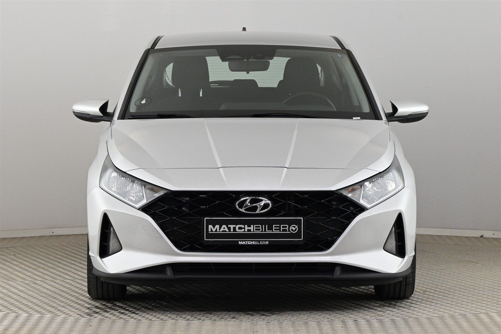 Sølv Hyundai i20 fra 2022