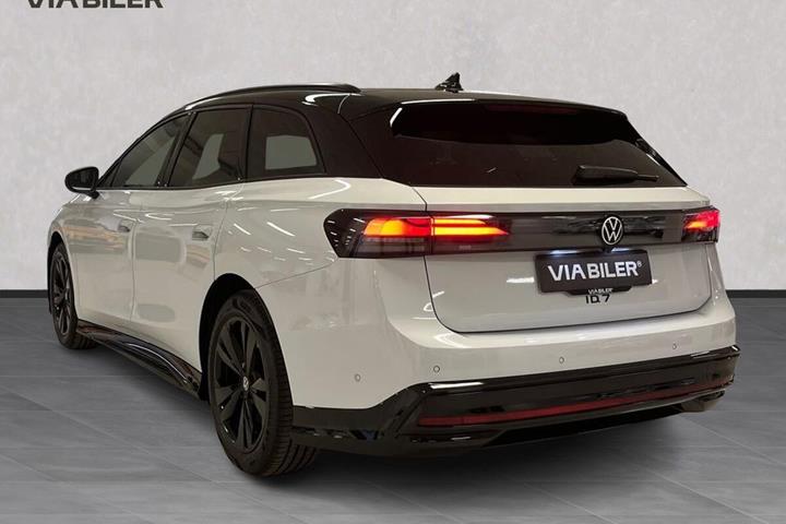 Hvid VW ID.7 fra 2026