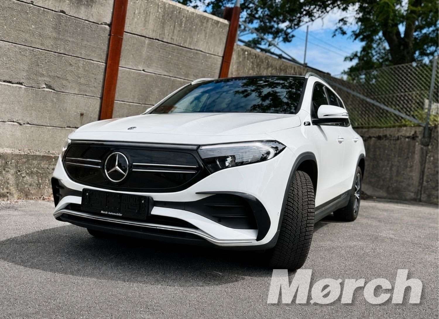Hvid Mercedes EQA 250 fra 2022