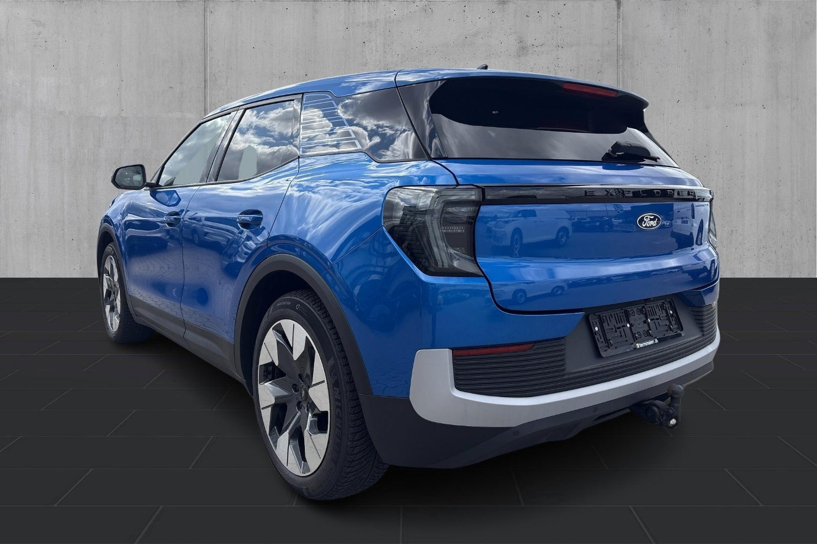 Blå Ford Explorer fra 2025