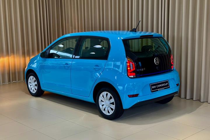 Blå VW E-UP! fra 2021