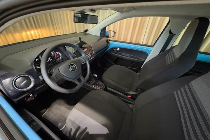Blå VW E-UP! fra 2021