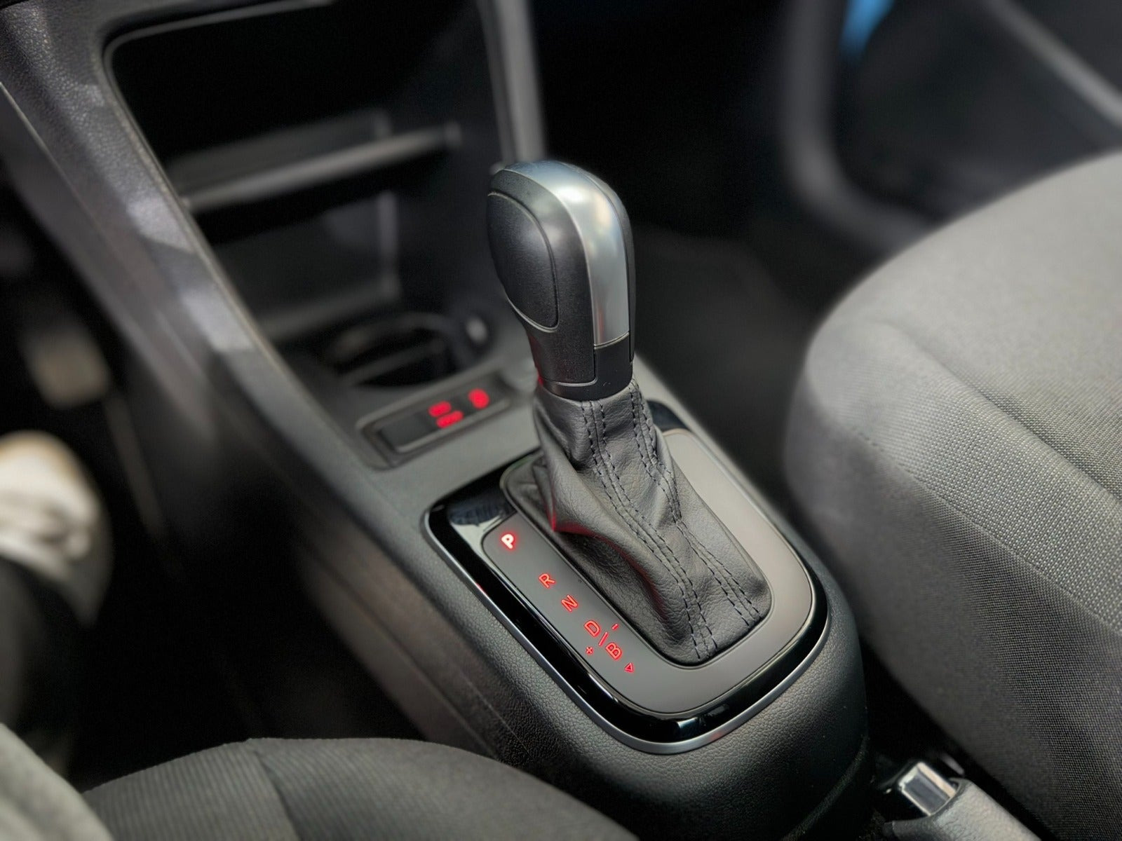 Blå VW E-UP! fra 2021