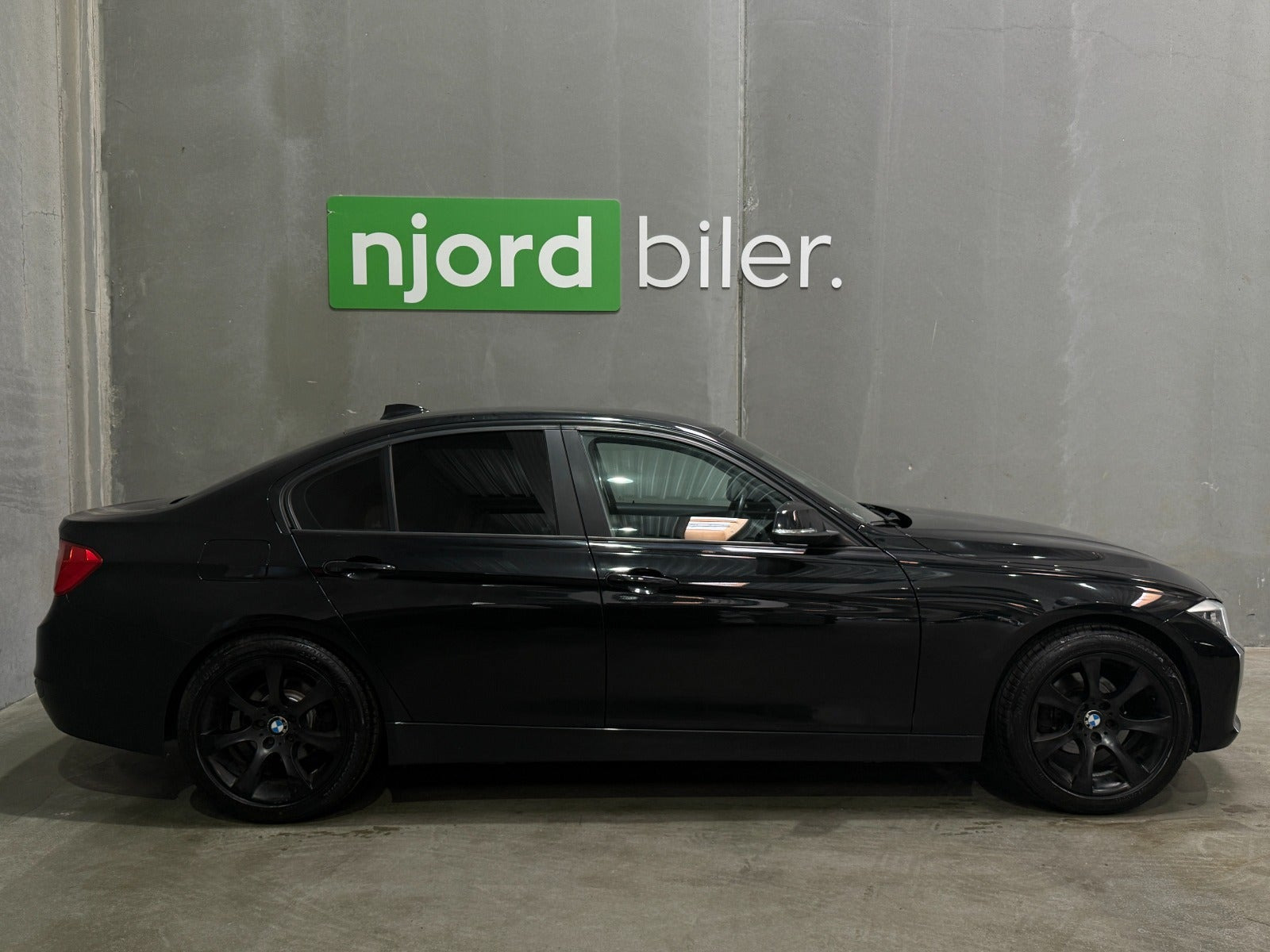 BMW 316i 1,6 Sport Line