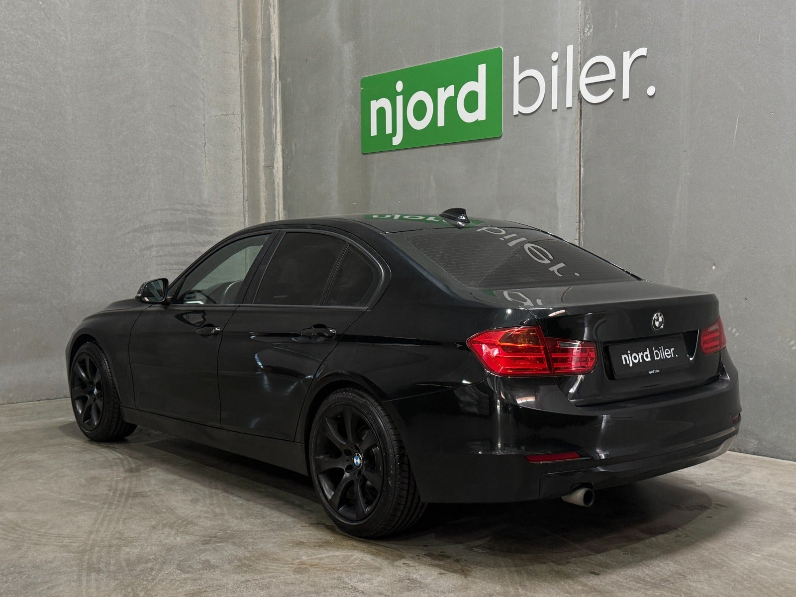 undefined BMW 316i fra 2014