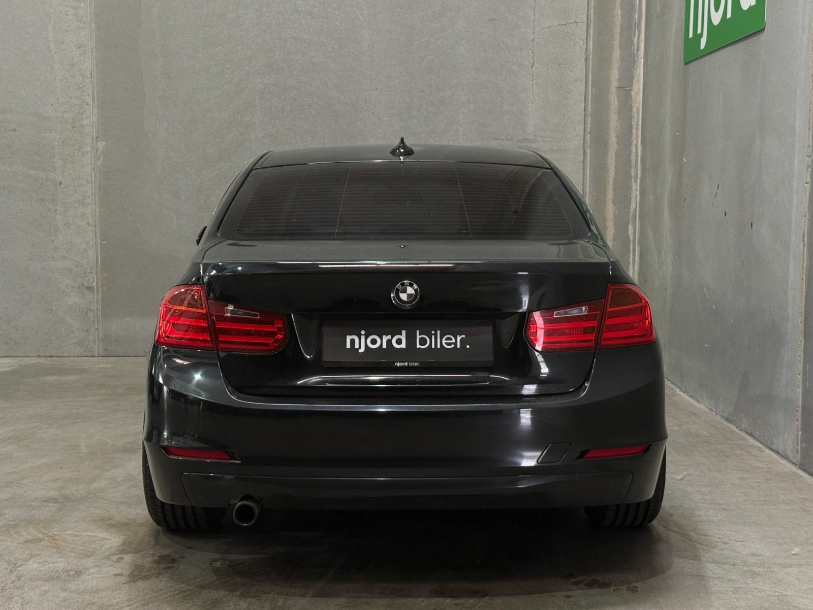 undefined BMW 316i fra 2014