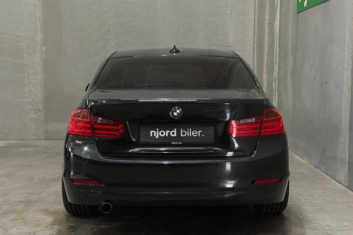 undefined BMW 316i fra 2014