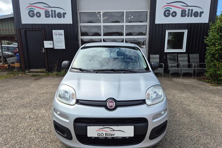 Grøn Fiat Panda fra 2012