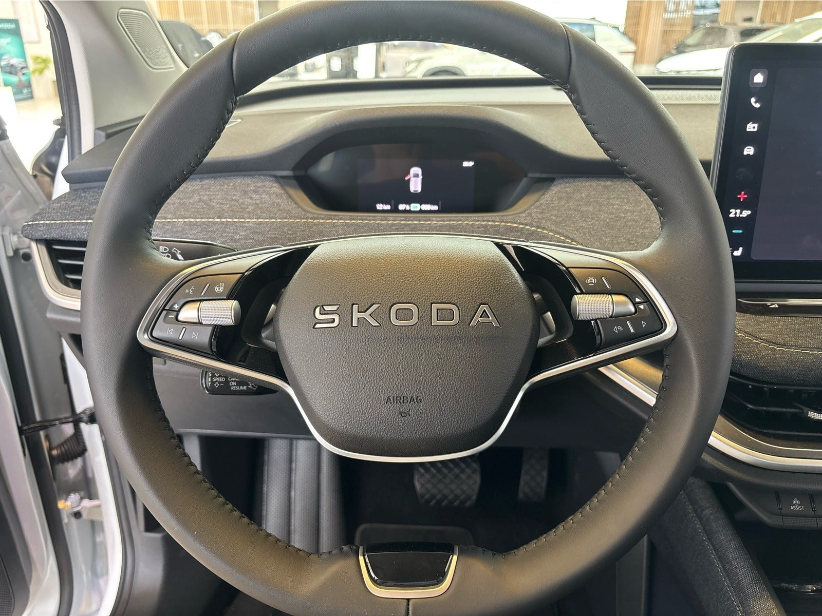 Hvid Skoda Elroq fra 2027