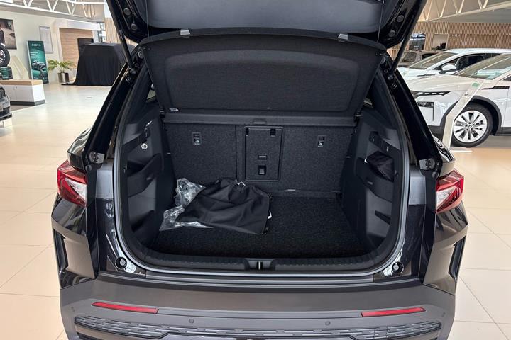 Sort Skoda Elroq fra 2027