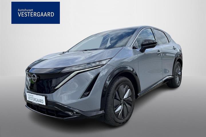 Grå Nissan Ariya fra 2024