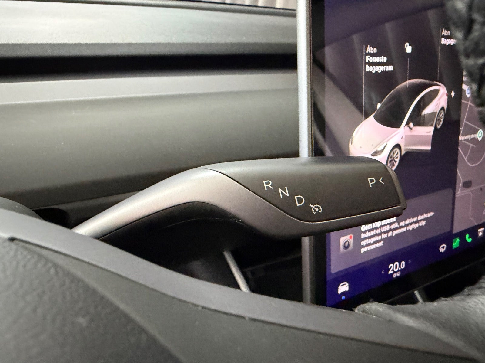 Tesla Model 3 Standard Range Plus, 325hk, 2020