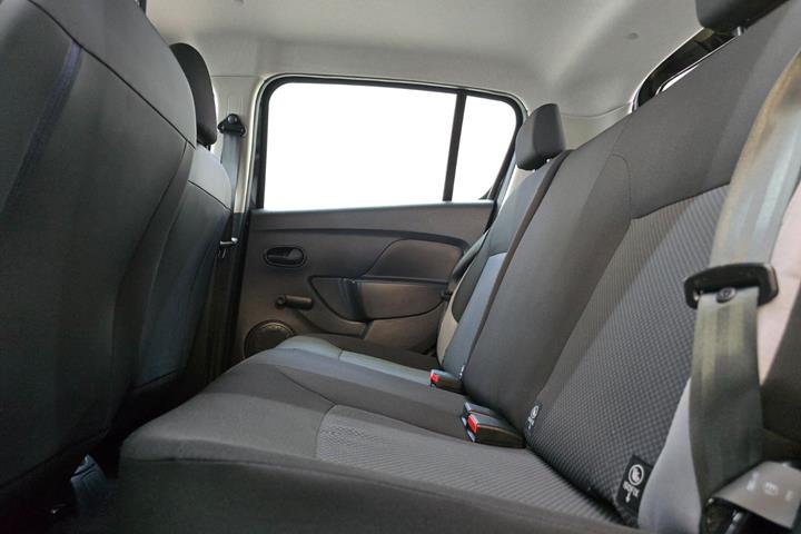 Sort Dacia Sandero fra 2016