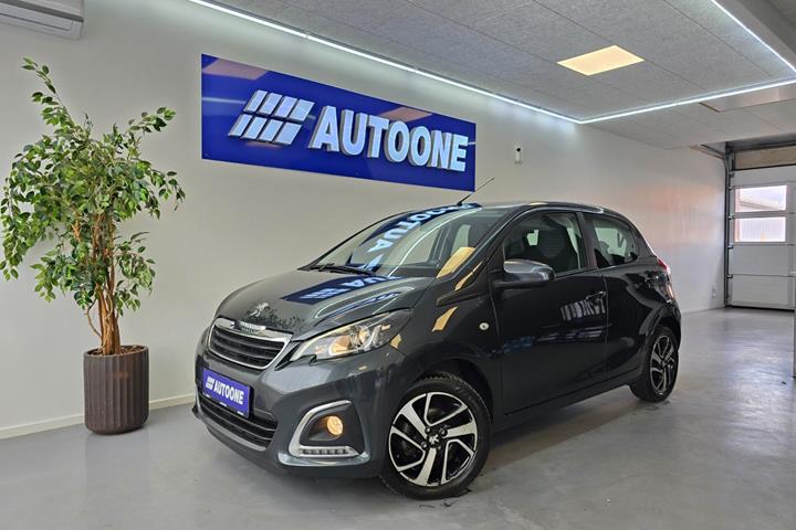 Grå Peugeot 108 fra 2021