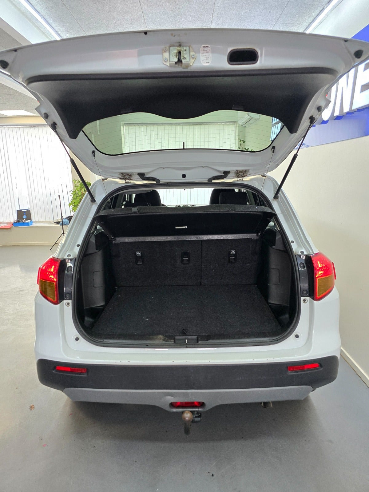 Hvid Suzuki Vitara fra 2015