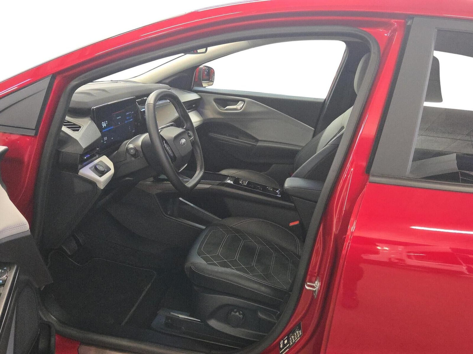 Rød Ford Puma fra 2025