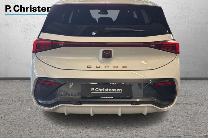 Hvid Cupra Born fra 2023