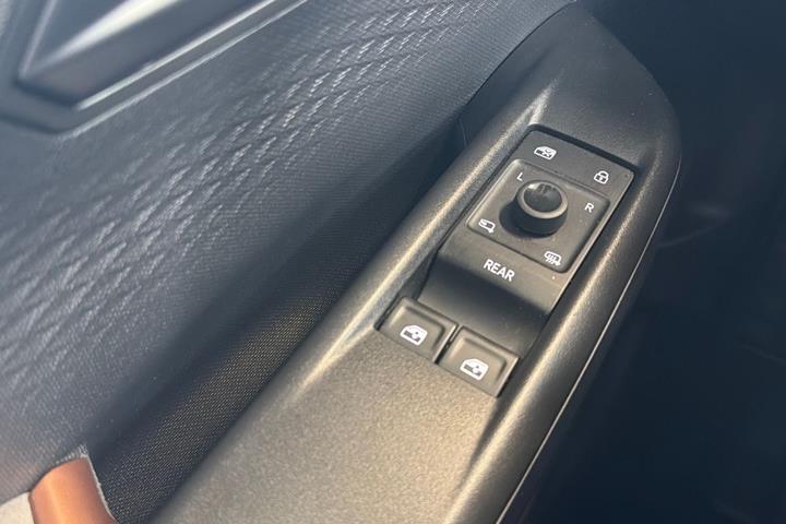 Hvid Cupra Born fra 2023