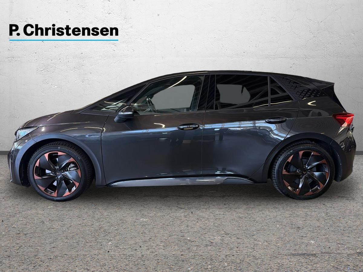Sort Cupra Born fra 2024