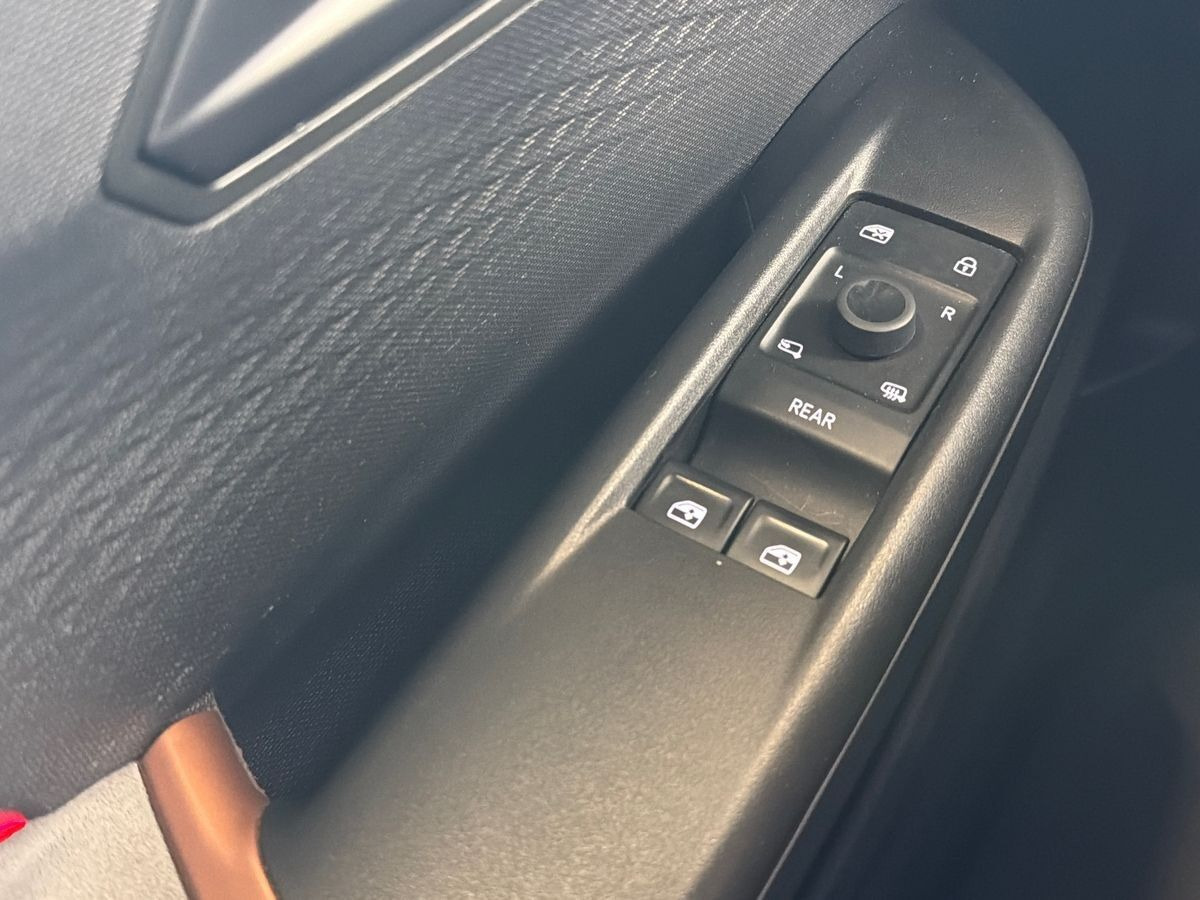 Sort Cupra Born fra 2024