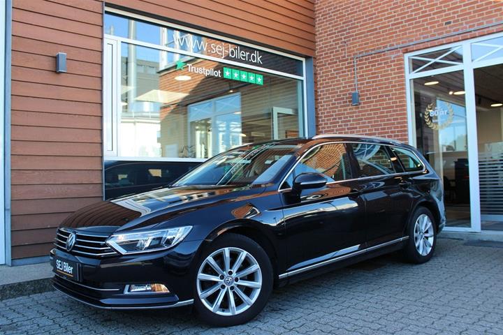 Sort VW Passat fra 2018