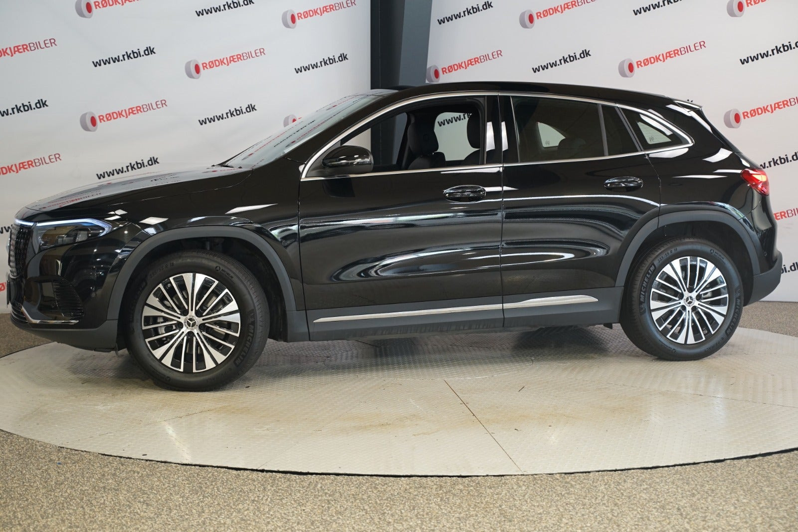 Sort Mercedes EQA250+ fra 2025