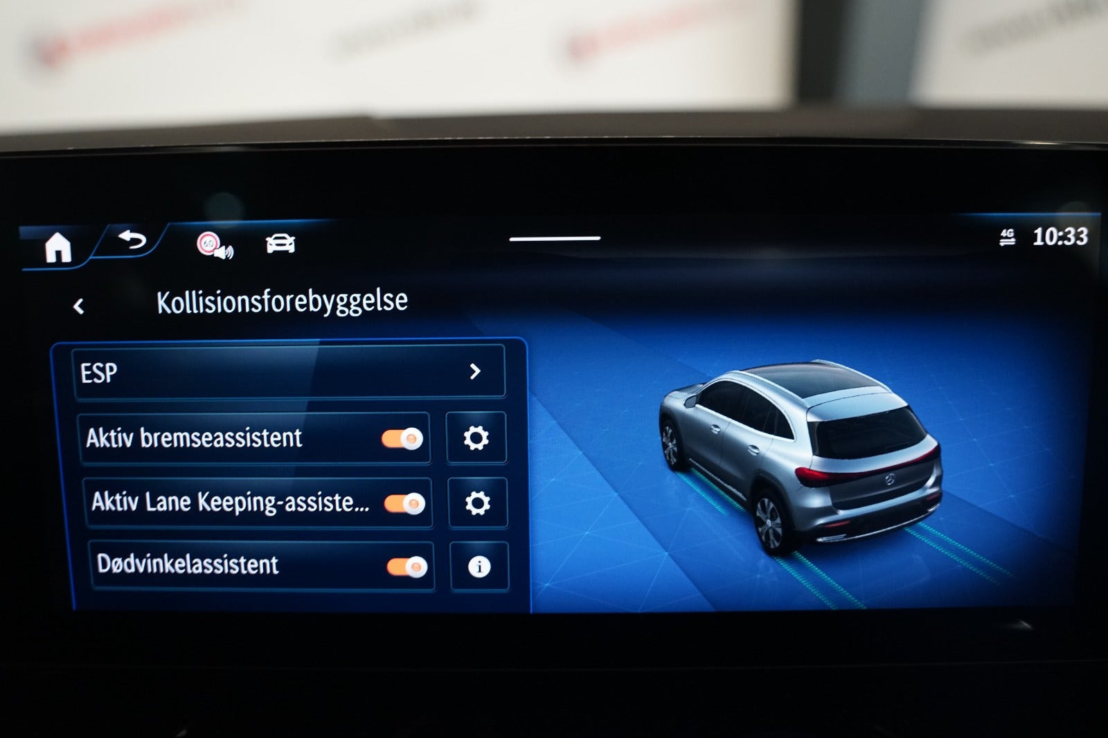 Sort Mercedes EQA250+ fra 2025
