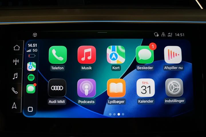Hvid Audi e-tron fra 2022