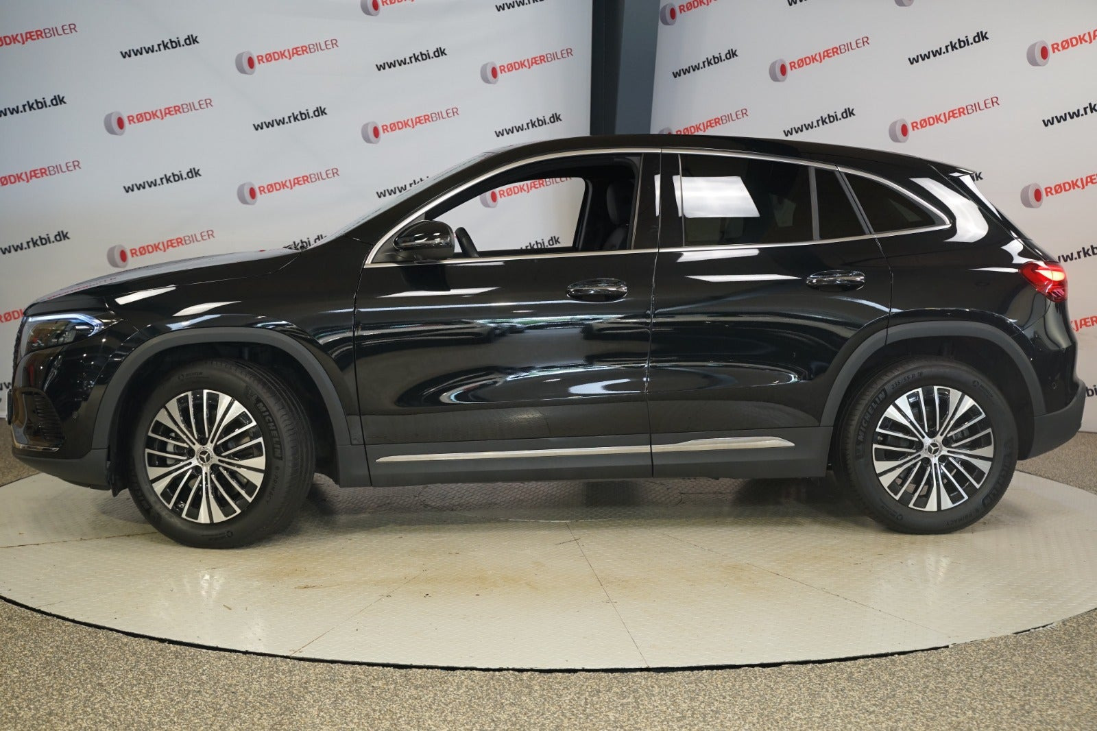 Sort Mercedes EQA250 fra 2025