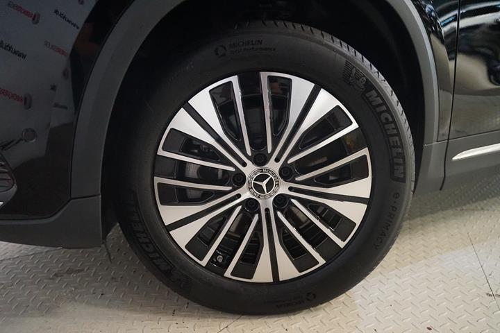 Sort Mercedes EQA250 fra 2025