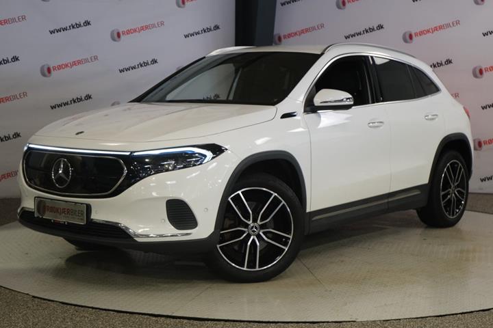 Hvid Mercedes EQA250 fra 2021