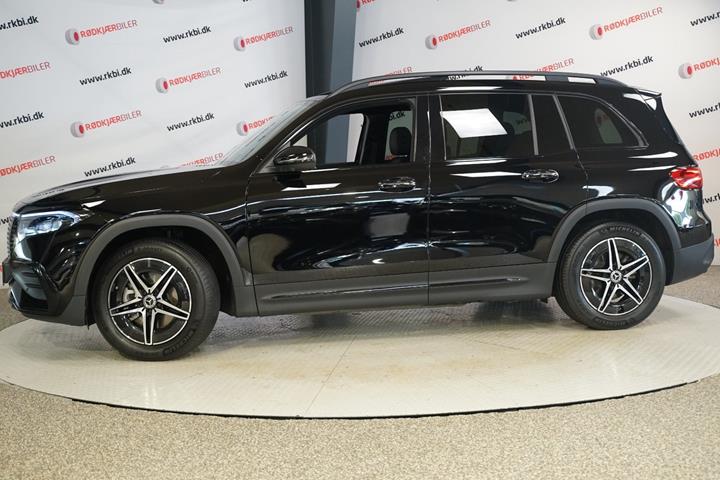Sort Mercedes EQB250+ fra 2025