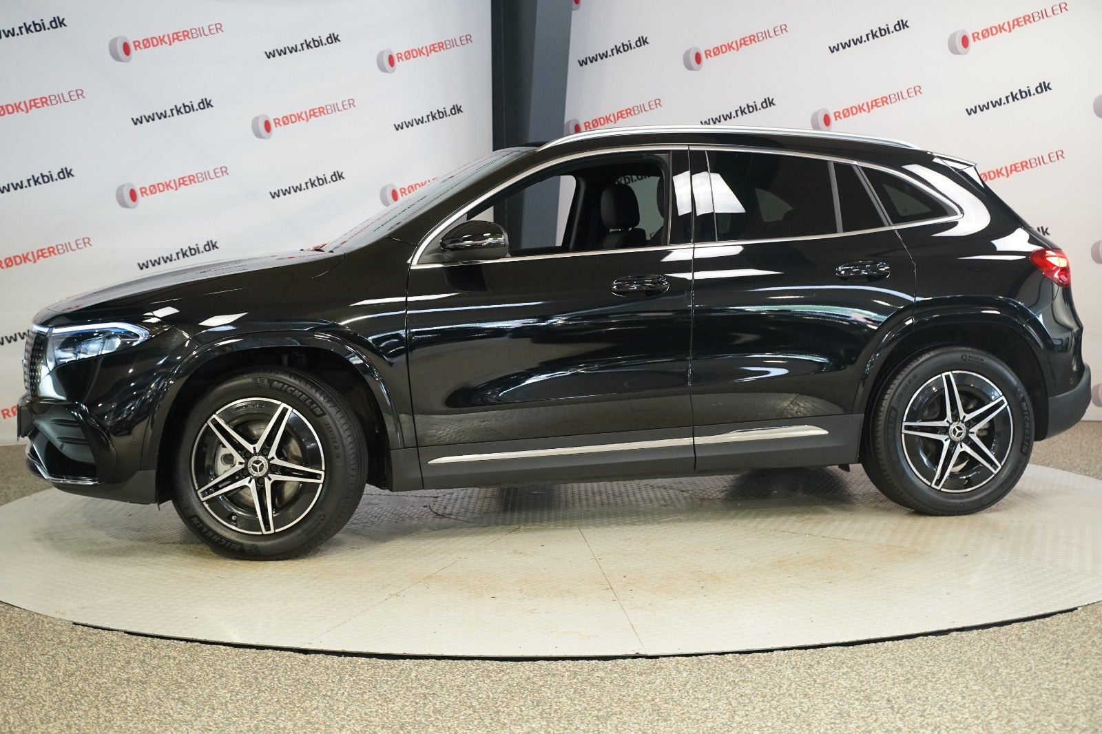 Sort Mercedes EQA250+ fra 2025