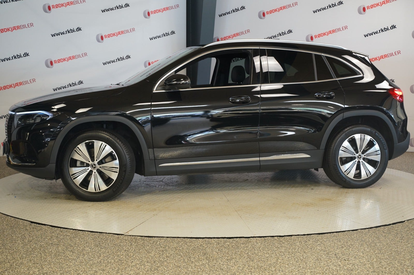 Sort Mercedes EQA250+ fra 2025